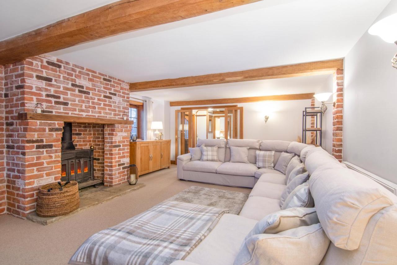 Vila The Roost Group - The Coach House - Hot Tub Gravesend Exteriér fotografie