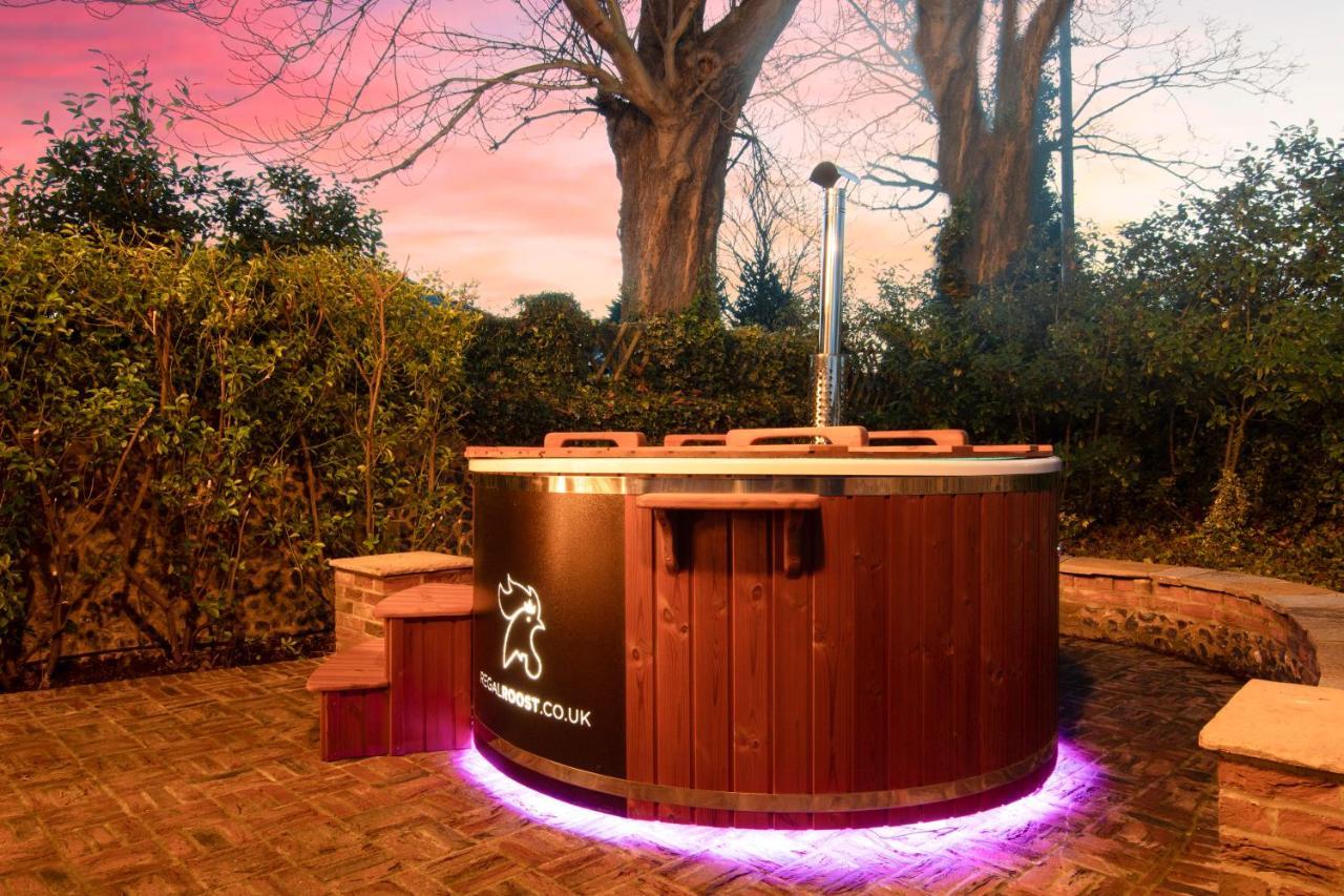 Vila The Roost Group - The Coach House - Hot Tub Gravesend Exteriér fotografie
