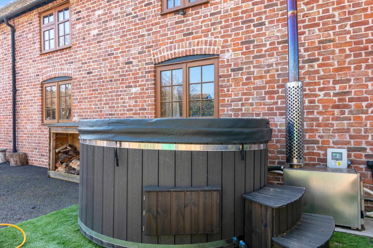 Vila The Roost Group - The Coach House - Hot Tub Gravesend Exteriér fotografie